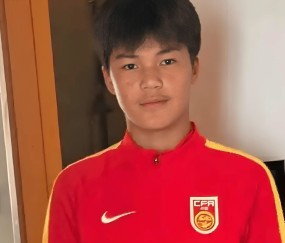 碾压王钰栋！刘凯源留洋西甲，5场狂轰4球